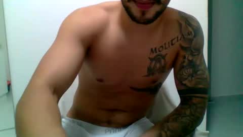 Snapshot of suetsemsay chatting on 24, 10, 2025 suetsemsay online show from 24, 10, 2025