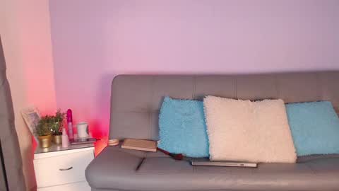 sugar_dollq online show from 31, 3, 2026