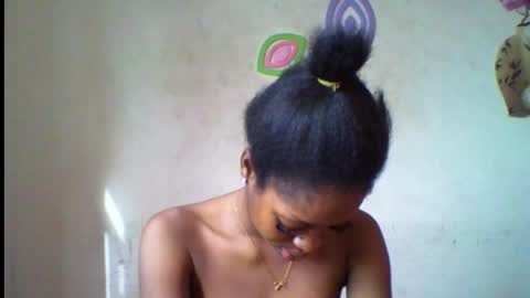 Bella online show from 15, 10, 2025