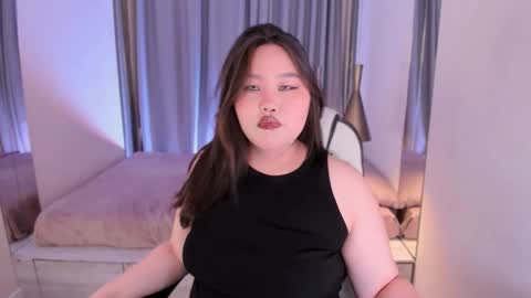 Snapshot of sugarnekoo chatting on 7, 10, 2025 Neko follow me online show from 7, 10, 2025