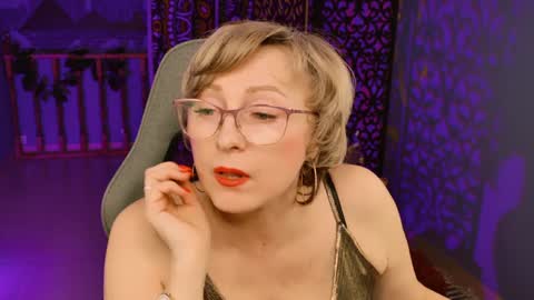 Vivien online show from 23, 1, 2025