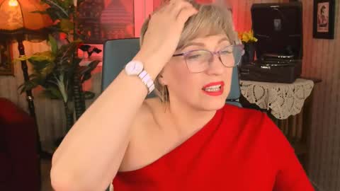 Vivien online show from 12, 2, 2025