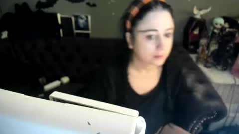 Snapshot of sugary_sweet chatting on 22, 10, 2025 Sugary online show from 22, 10, 2025