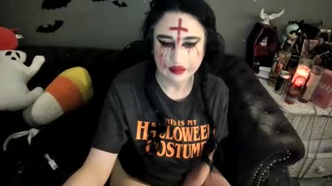 Snapshot of sugary_sweet chatting on 1, 11, 2025 Sugary online show from 1, 11, 2025