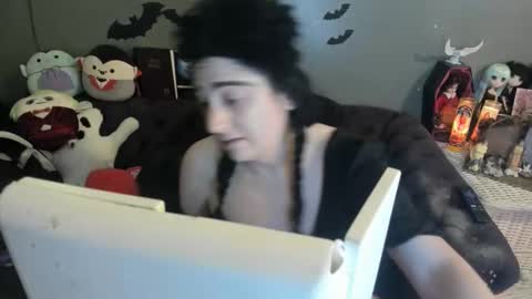 Snapshot of sugary_sweet chatting on 13, 11, 2025 Sugary online show from 13, 11, 2025