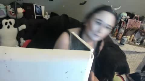 Snapshot of sugary_sweet chatting on 17, 11, 2025 Sugary online show from 17, 11, 2025