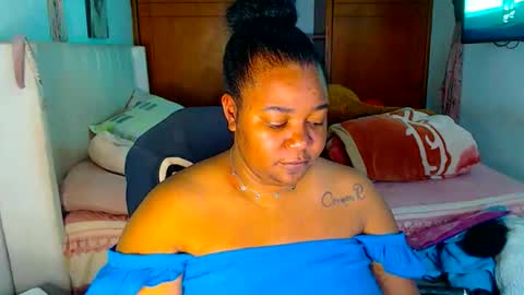 Snapshot of suggarbaby1 chatting on 23, 11, 2025 Cami Back in 2 hours online show from 23, 11, 2025