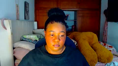 Snapshot of suggarbaby1 chatting on 27, 11, 2025 Cami Back in 2 hours online show from 27, 11, 2025