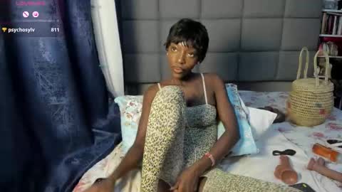 suhaila_suu online show from 3, 2, 2026