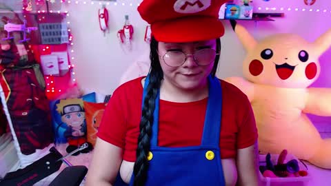 Suimi online show from 12, 1, 2025