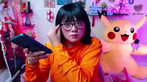 Suimi online show from 16, 2, 2025