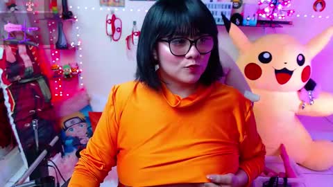 Suimi online show from 16, 2, 2025