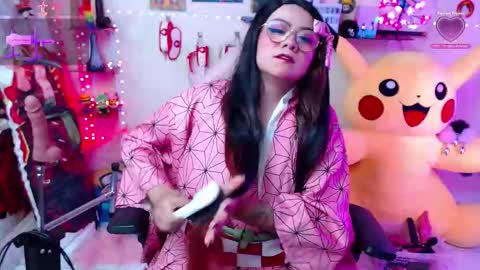 Suimi online show from 1, 3, 2025