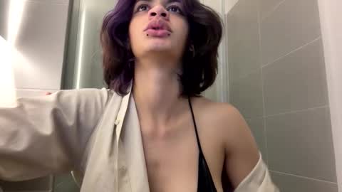 Suku Ren online show from 27, 9, 2025