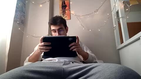 Snapshot of sullyniko chatting on 30, 10, 2025 Niko online show from 30, 10, 2025