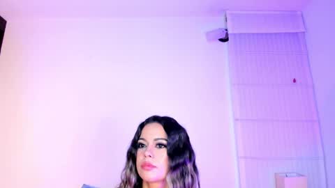 Snapshot of summer_holiday chatting on 6, 12, 2024 OnlyFans summer holiday online show from 6, 12, 2024