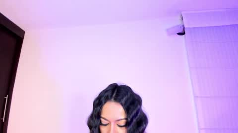 Snapshot of summer_holiday chatting on 17, 12, 2024 OnlyFans summer holiday online show from 17, 12, 2024