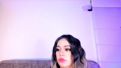 Snapshot of summer_holiday chatting on 2, 1, 2025 OnlyFans summer holiday online show from 2, 1, 2025