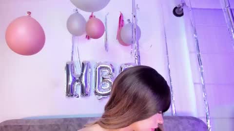 Snapshot of summer_holiday chatting on 19, 1, 2025 OnlyFans summer holiday online show from 19, 1, 2025