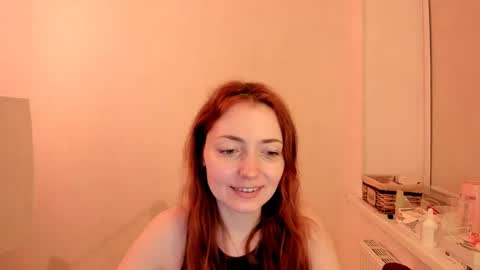 Summer Preston online show from 25, 2, 2025