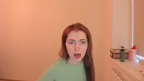 Snapshot of summer_preston chatting on 12, 3, 2026 Summer Preston online show from 12, 3, 2026