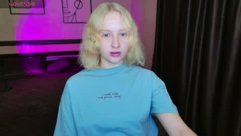 Snapshot of summerjem chatting on 14, 11, 2025 summerjem online show from 14, 11, 2025