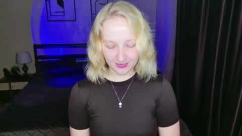 Snapshot of summerjem chatting on 18, 11, 2025 summerjem online show from 18, 11, 2025