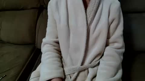 Snapshot of summerrrrrrrrr chatting on 8, 10, 2025 The real sugar baby Sam Summer online show from 8, 10, 2025