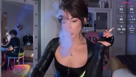 Snapshot of sun_for_you chatting on 18, 10, 2025 Miss Nelly online show from 18, 10, 2025