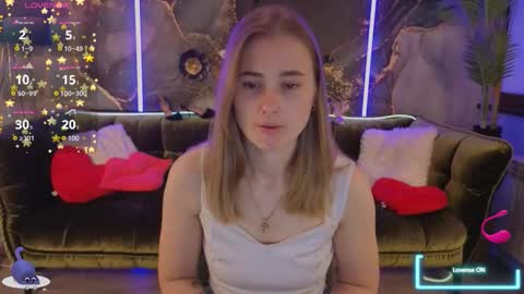 Alisa online show from 15, 9, 2025