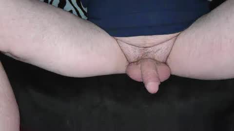 Snapshot of sundicksun chatting on 5, 3, 2025 s online show from 5, 3, 2025