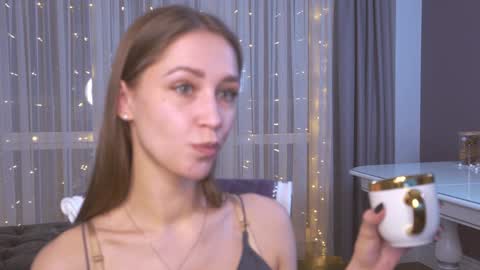 Kate online show from 2, 2, 2025