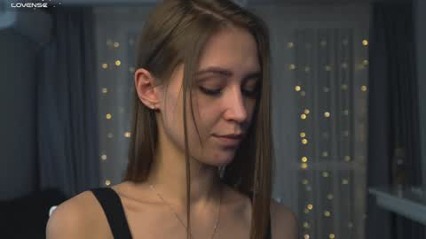 Kate online show from 5, 2, 2025
