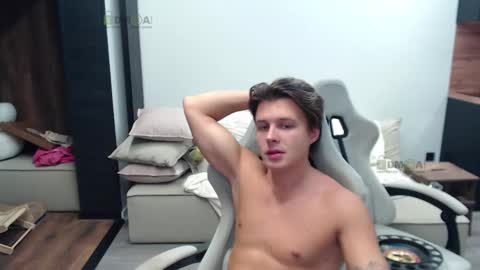 Alice and Sergey online show from 18, 10, 2025