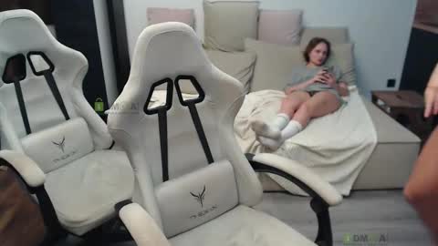 Alice and Sergey online show from 29, 11, 2025