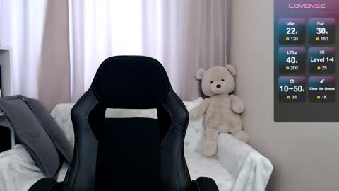 Naomi online show from 5, 3, 2026