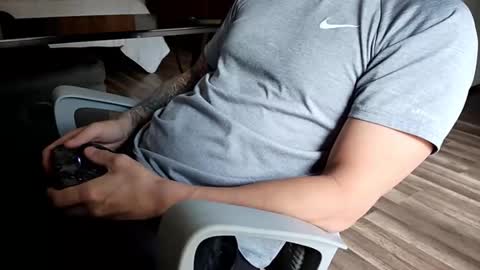 sunny valentine online show from 12, 10, 2025