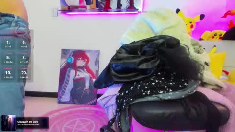     RAVENCLAU GIRL  online show from 11, 10, 2025