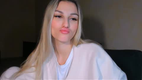 sunsetwithava online show from 5, 3, 2026