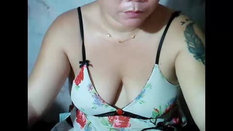 Snapshot of sunshine_38 chatting on 22, 10, 2025 sunshine_38 online show from 22, 10, 2025