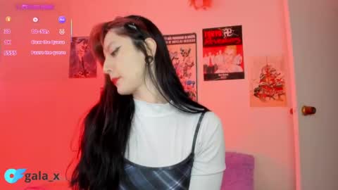 sunshine_girl9 online show from 17, 2, 2025