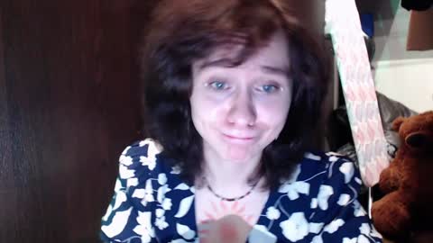 Snapshot of sunshinehella chatting on 2, 12, 2024 Hella online show from 2, 12, 2024