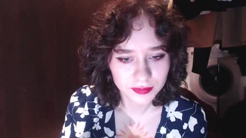 Snapshot of sunshinehella chatting on 4, 12, 2024 Hella online show from 4, 12, 2024