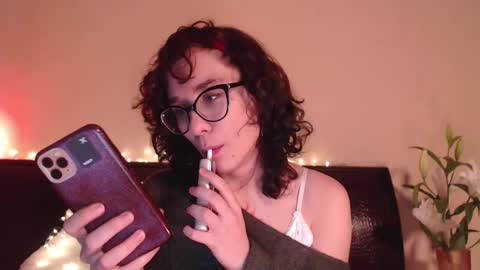 Snapshot of sunshinehella chatting on 15, 2, 2025 Hella online show from 15, 2, 2025