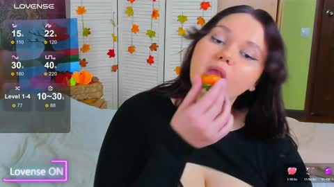 Snapshot of sunyy_bunyy chatting on 9, 10, 2025 sunyy_bunyy online show from 9, 10, 2025