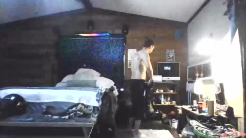 Snapshot of superd512 chatting on 17, 2, 2025 Guero Cash online show from 17, 2, 2025