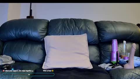 Snapshot of superduty5speed chatting on 29, 11, 2025 Thomas online show from 29, 11, 2025