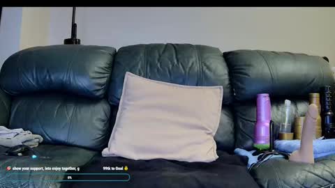 Snapshot of superduty5speed chatting on 21, 12, 2025 Thomas online show from 21, 12, 2025