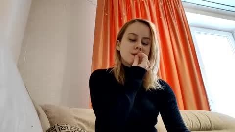 Annie online show from 18, 1, 2025