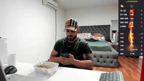 supermanboyxxl online show from 6, 10, 2025